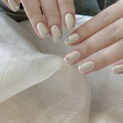 -FuFu美甲美睫
