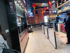 大堂-康師傅私房牛肉面(浦机三店)