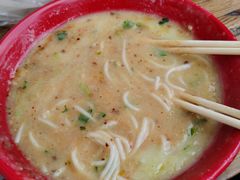 -东家云南传统油条稀豆粉(昆明茶马花街店)