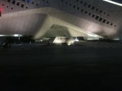 -南京眼步行桥