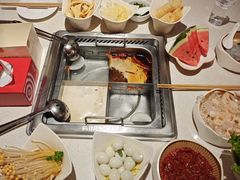 -海底捞火锅(凤凰广场店)