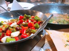 -每食每刻·皖北新民地锅鸡