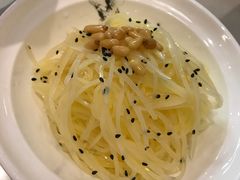松仁土豆丝-喜家德虾仁水饺(华强天虹店)