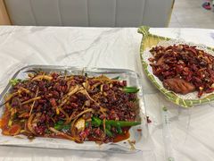 -江城燕子大排档(江汉路步行街店)