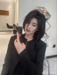 -诗悦发型烫染SALON