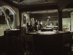 -穹六人间 people 6(岳阳路店)