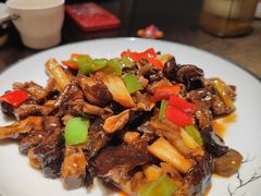 -东口码头·烧鸽子·鱼头泡饼·地方菜(金鹰悦城店)