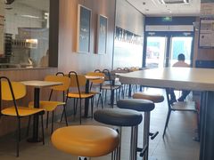 -麦当劳(电白服务区店)