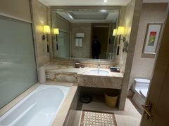 -昆山皇冠国际会展酒店