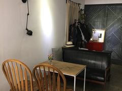 -研途咖啡馆(健康路店)
