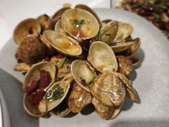 -嗨辣小聚·盘锦河蟹·海鲜烧烤龙虾(盘锦十年好店)