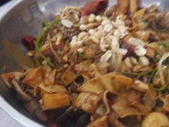 -明月麻辣香锅(明日星城店)