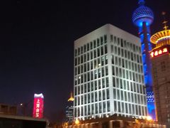 -陆家嘴空中步行连廊