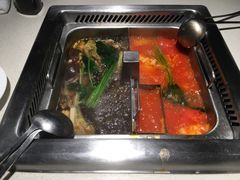 -海底捞火锅鲜切牛肉主题店(长寿路店)