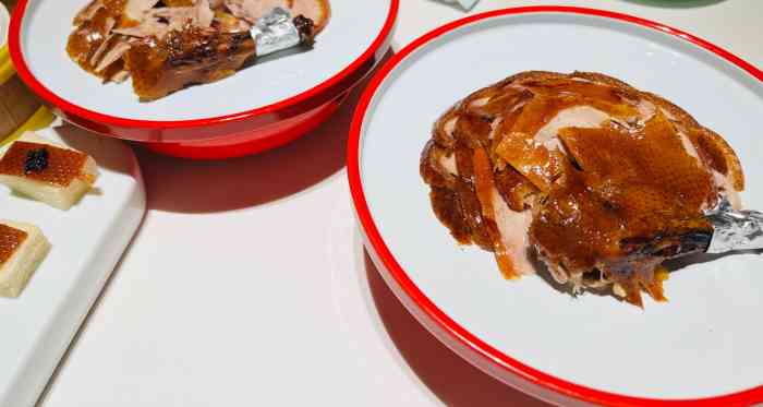 荣记烤鸭(市图书馆店)-"99吃烤鸭到荣记99 78店名:荣记烤鸭.