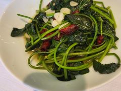 炝炒红薯叶-天和晟烤鸭店(玉泉西街店)