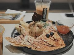 鲜果雪糕巧克力可丽饼-GOTLOT COFFEE&KITCHEN角落厨房NOOK店