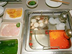 -海底捞火锅(金山百联店)
