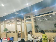 大堂-江城燕子大排档(江汉路步行街店)