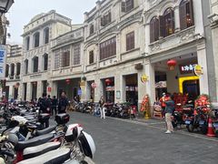 -吴日彪蒜香猪牛排(水巷口店)
