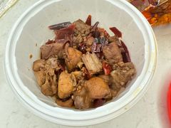-鑫记婆婆兔·成都特产·兔头手撕兔(太古里店)
