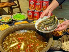 -石锅苗苗鱼(武汉首店)