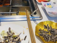 -海底捞火锅(长宁路龙之梦店)