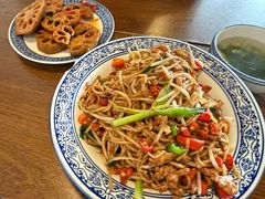 特色鸡蛋肉丝炒粉-赣南粉局·江西小炒·锅气炒粉(人民广场店)