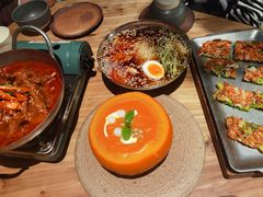 -KimPro 辛普乐概念韩餐