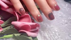 -沫儿·美甲美睫·半永久·皮肤管理