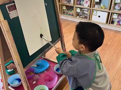 -乐融婴幼儿成长中心(四季青校区)