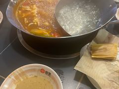 -由衷贵州酸汤牛肉火锅(新桥店)