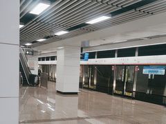 -人杰湖公园(地铁站)