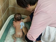 -舒月母婴月嫂育儿嫂(静安店)
