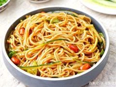 -聚合鑫东北熏酱熟食麻辣面(长阳店)