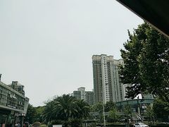 -证大大拇指广场(芳甸路店)