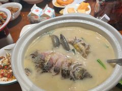 -湘西小馆(滨河路店)