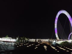 -南京眼步行桥