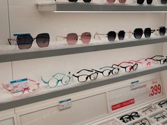 -荣视医眼镜(老车站店)