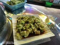 凉拌黄瓜-盐禾堂海南屯昌香草鸭(总店)