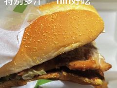 -麦当劳(中骏世界城店)