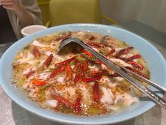 -姚姚酸菜鱼·金戈戈香港豉油鸡(喜荟城联名店)