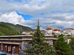 -松赞香格里拉林卡酒店