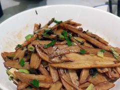 -兰湘子·湘菜小炒(石家庄万象城店)