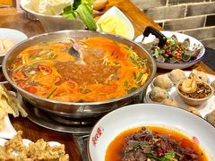 -亮欢寨酸汤鱼(沙冲路店)