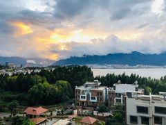 -大理洱海龙湾假日酒店