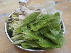 -罗满娘特色豆花烤鱼