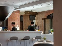 -潮一不贰·法式甜品·生日蛋糕·西式简餐(外滩店)