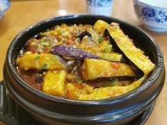 -石磨豆花家常菜·牦牛排土火锅