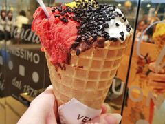 -VENCHI 闻绮(北京国贸商城店)